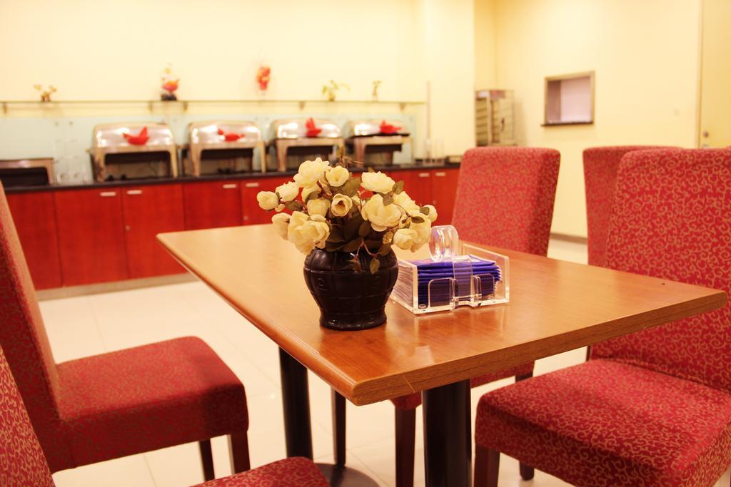 Hanting Hotel Guilin Xiangshan Park Branch מראה חיצוני תמונה